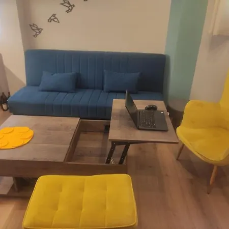 Apartment Floating, Cosy 8' Walk From The Seaside *