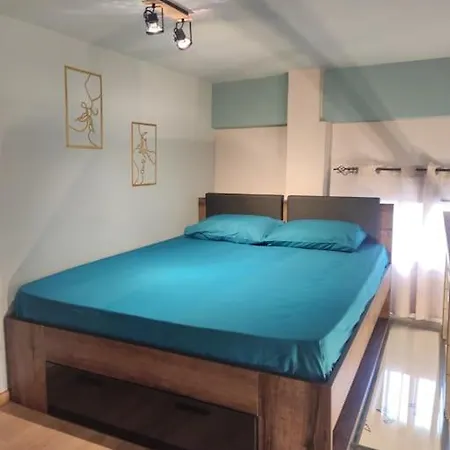 Floating - 8' Walk To Seaside In Skg