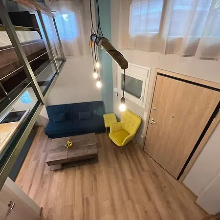 Floating, Cosy 8' Walk From The Seaside * Thessaloniki