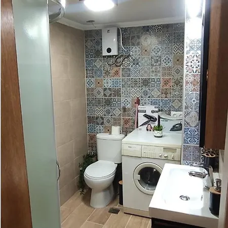 Floating - 8' Walk To Seaside In Skg 公寓